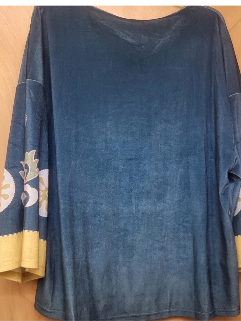 Blue Green Teal Velvet Boho Vneck Top Sz M - Picture 4 of 4